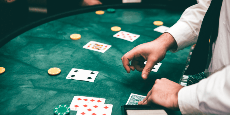 Tìm hiểu luật chơi Poker để tự tin tham gia vào ván đấu